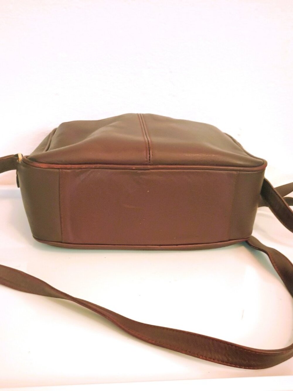 Vintage Aigner Leather Crossbody Bag Oxblood Adjustable Strap Purse Handbag - Picture 9 of 15